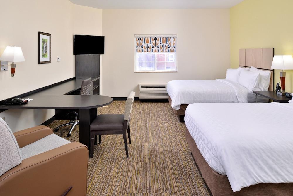 Candlewood Suites Winchester By Ihg Экстерьер фото