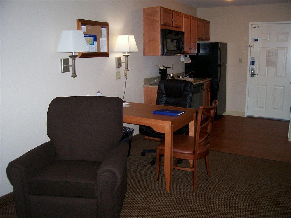 Candlewood Suites Winchester By Ihg Номер фото