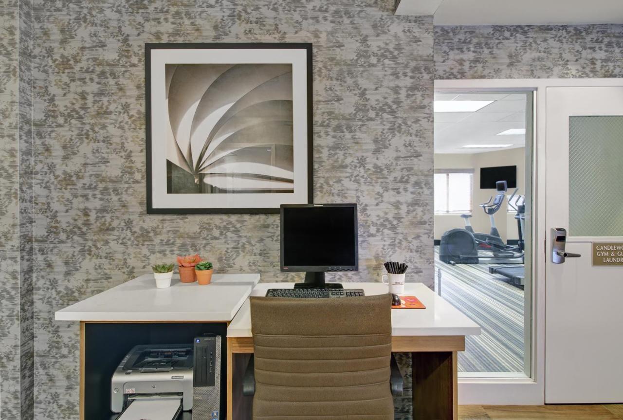 Candlewood Suites Winchester By Ihg Экстерьер фото