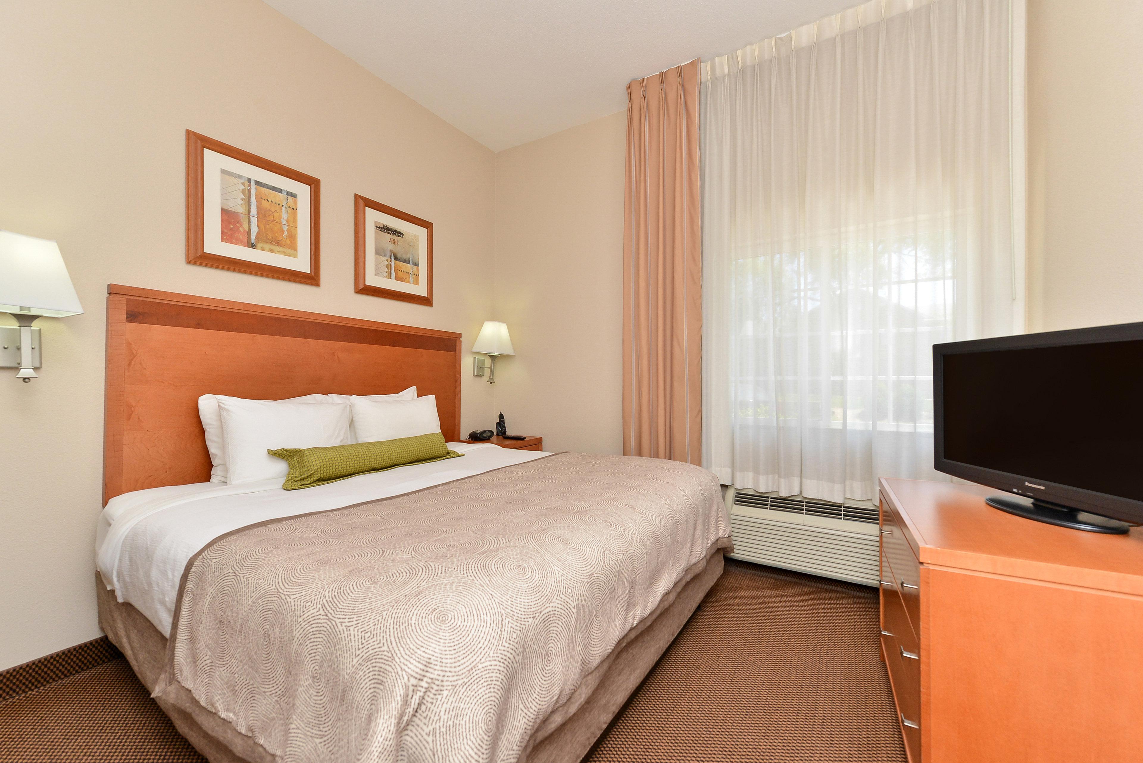 Candlewood Suites Winchester By Ihg Экстерьер фото