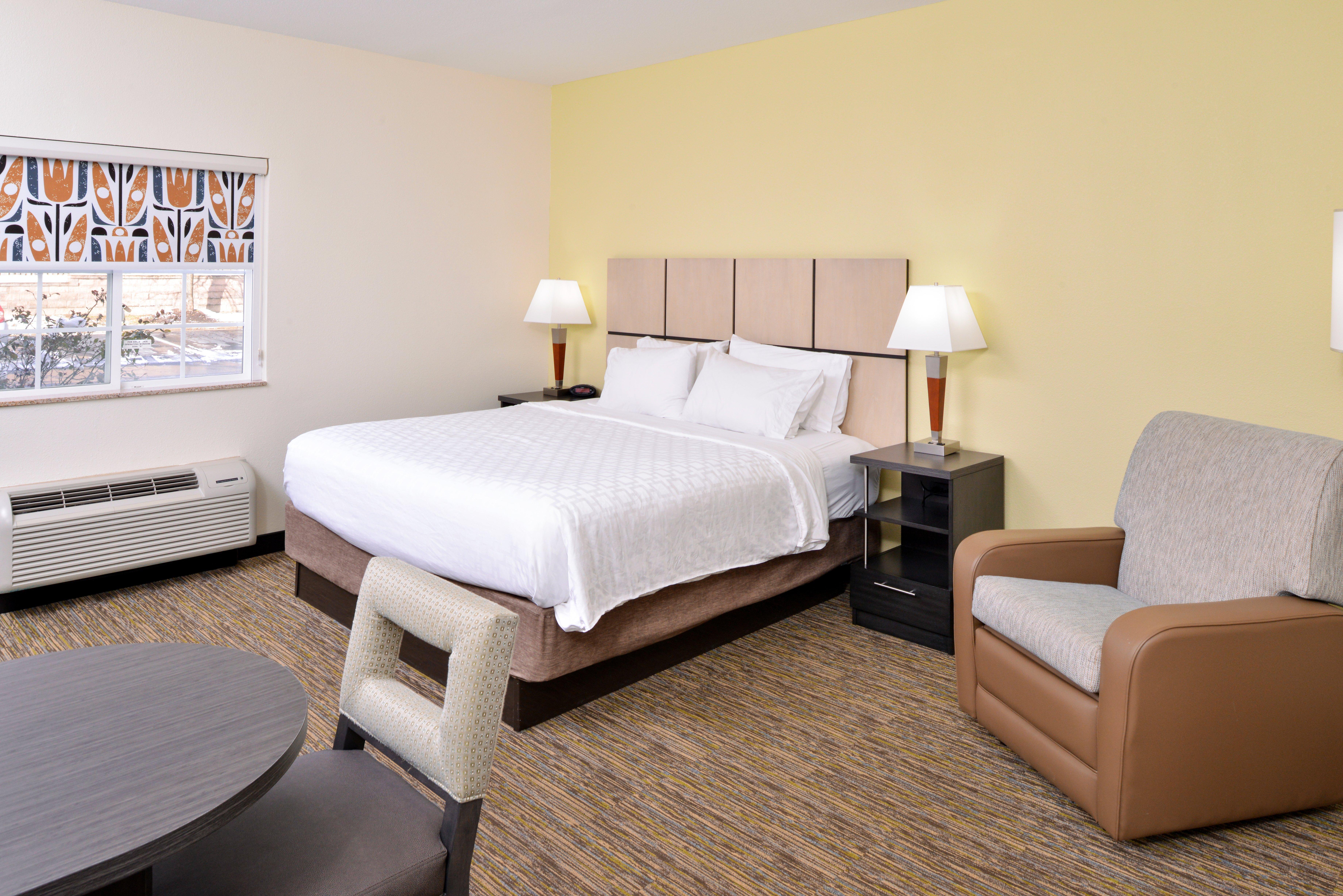 Candlewood Suites Winchester By Ihg Экстерьер фото