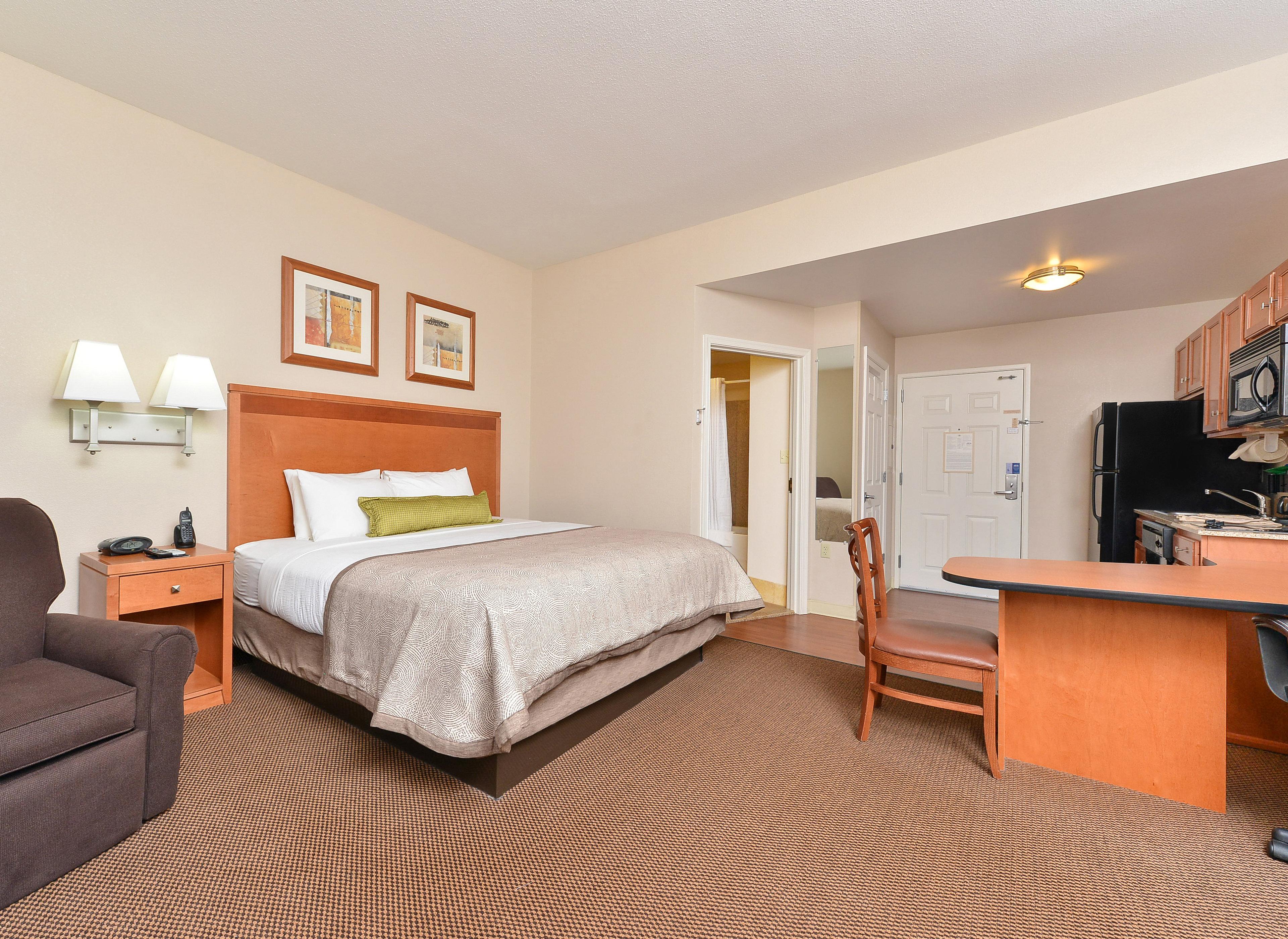 Candlewood Suites Winchester By Ihg Экстерьер фото