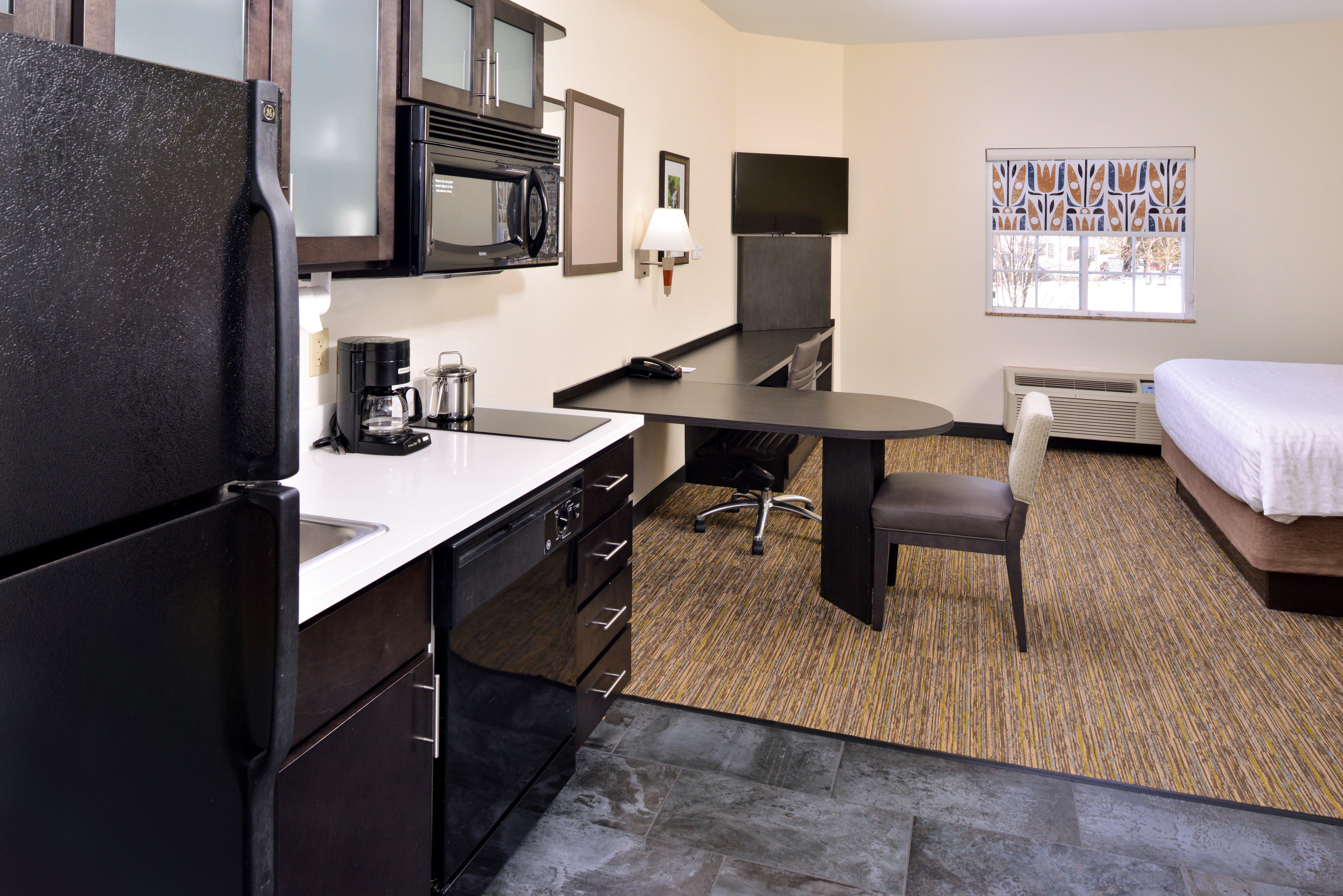 Candlewood Suites Winchester By Ihg Экстерьер фото